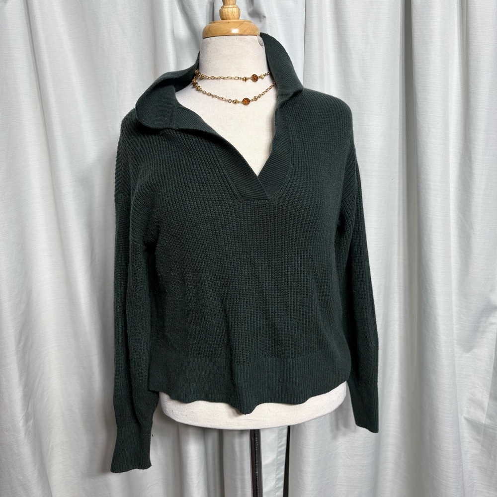 Reitmans Green Cashmere Blend Ribbed V-Neck Collared‎ Sweater Pullover Size Med